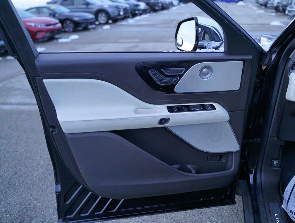 2020 Lincoln Aviator Black Label