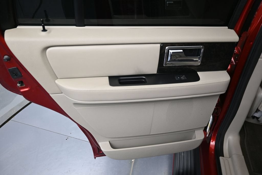 2017 Lincoln Navigator Select