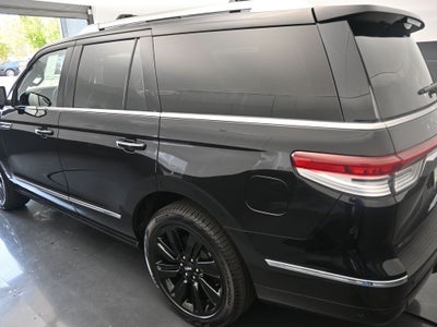 2024 Lincoln Navigator Reserve
