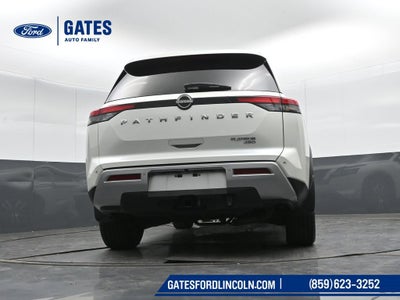 2023 Nissan Pathfinder Platinum