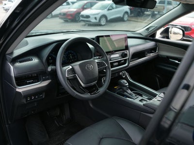 2025 Toyota Grand Highlander Hybrid Limited