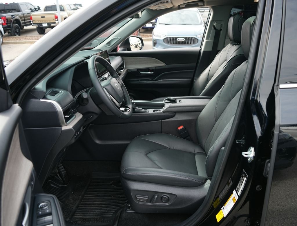 2025 Toyota Grand Highlander Hybrid Limited