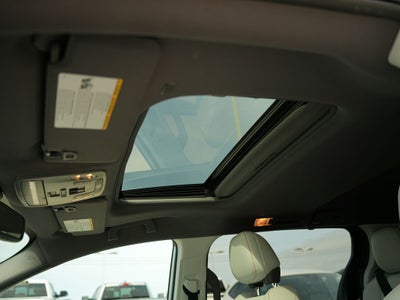 2021 Toyota Sienna XSE 7 Passenger