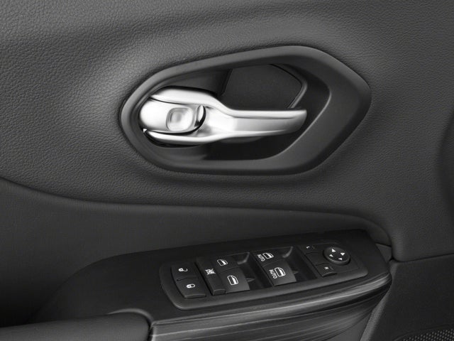 2017 Jeep Cherokee Sport