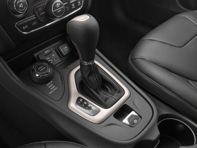 2017 Jeep Cherokee Sport