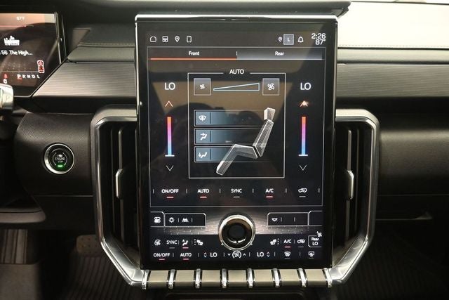 2024 GMC Acadia AT4