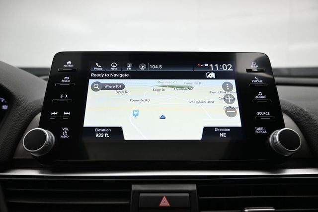 2022 Honda Accord Hybrid Touring - Photo 16