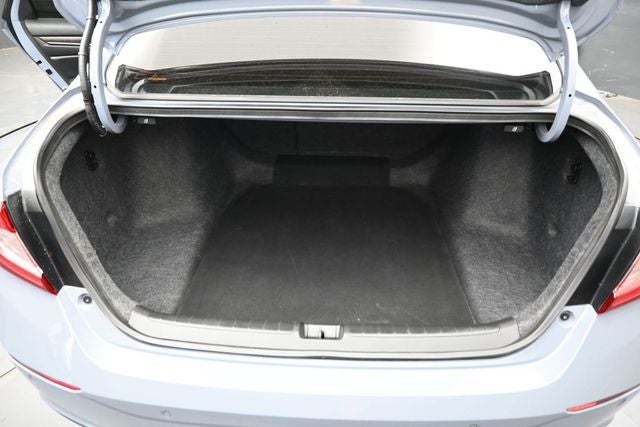 2022 Honda Accord Hybrid Touring - Photo 29
