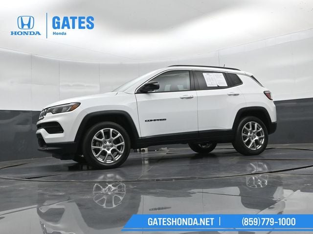 2022 Jeep Compass Latitude Lux