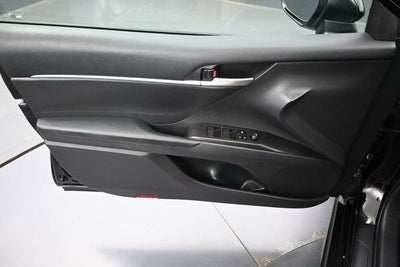 2024 Toyota Camry Hybrid SE