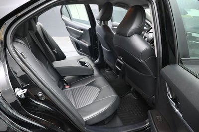 2024 Toyota Camry Hybrid SE