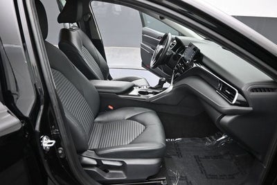 2024 Toyota Camry Hybrid SE