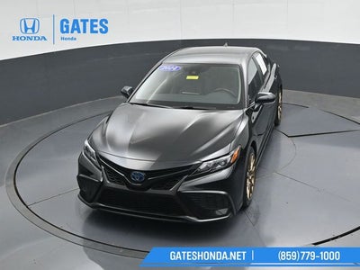2024 Toyota Camry Hybrid SE