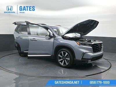 2025 Honda Pilot Touring