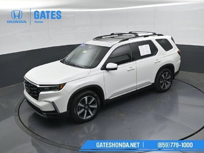2023 Honda Pilot Touring