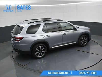 2023 Honda Pilot Touring