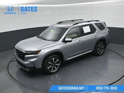2023 Honda Pilot Touring