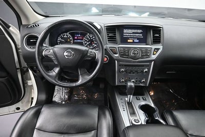 2019 Nissan Pathfinder SL