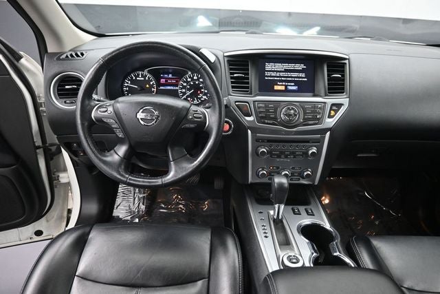 2019 Nissan Pathfinder SL