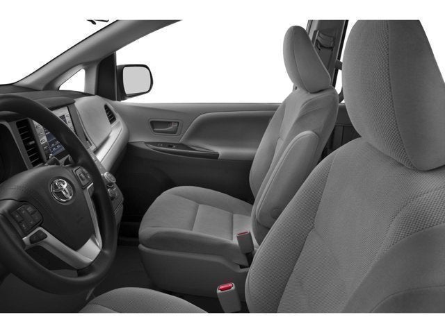 2020 Toyota Sienna XLE 7 Passenger