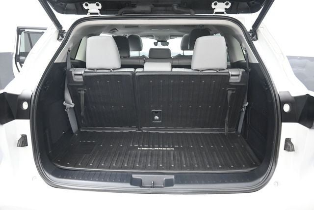 2022 Toyota Highlander Limited