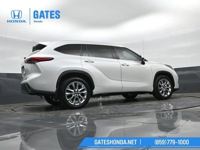 2022 Toyota Highlander Limited