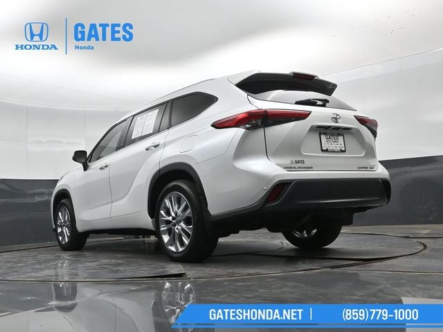 2022 Toyota Highlander Limited