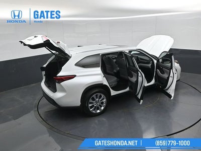 2022 Toyota Highlander Limited