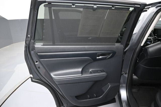 2020 Toyota Highlander Hybrid XLE