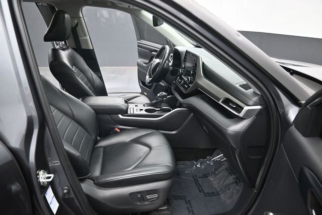 2020 Toyota Highlander Hybrid XLE