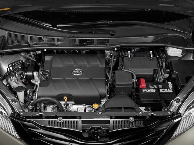 2014 Toyota Sienna L 7 Passenger