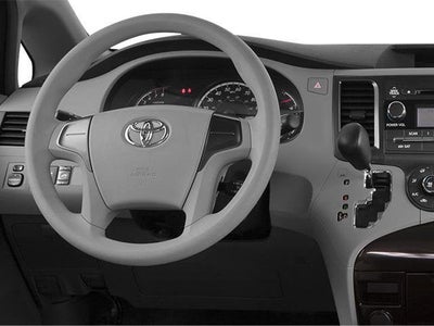 2014 Toyota Sienna L 7 Passenger
