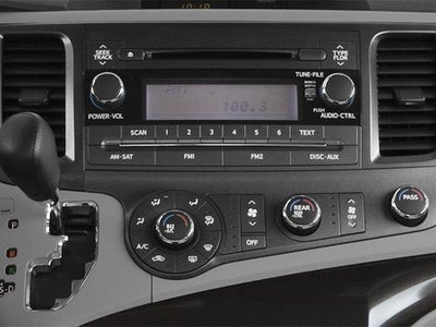2014 Toyota Sienna L 7 Passenger