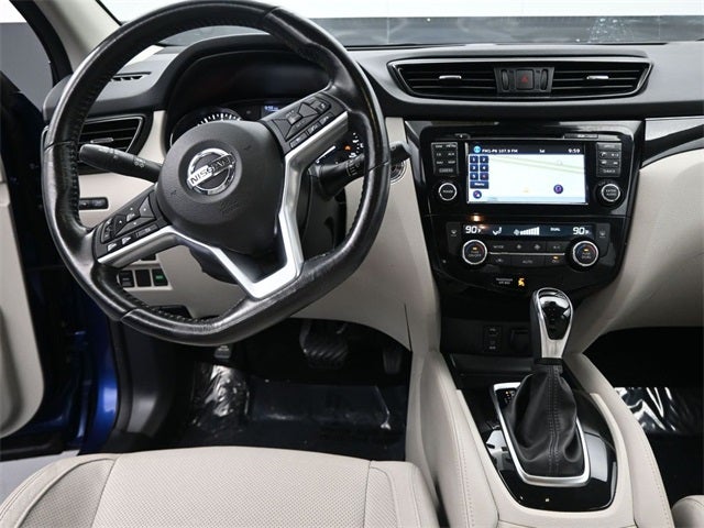 2017 Nissan Rogue Sport SL