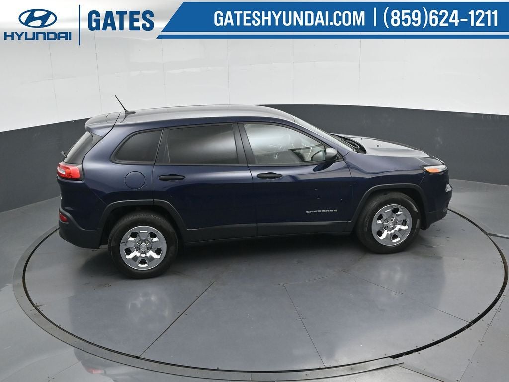 2016 Jeep Cherokee Sport