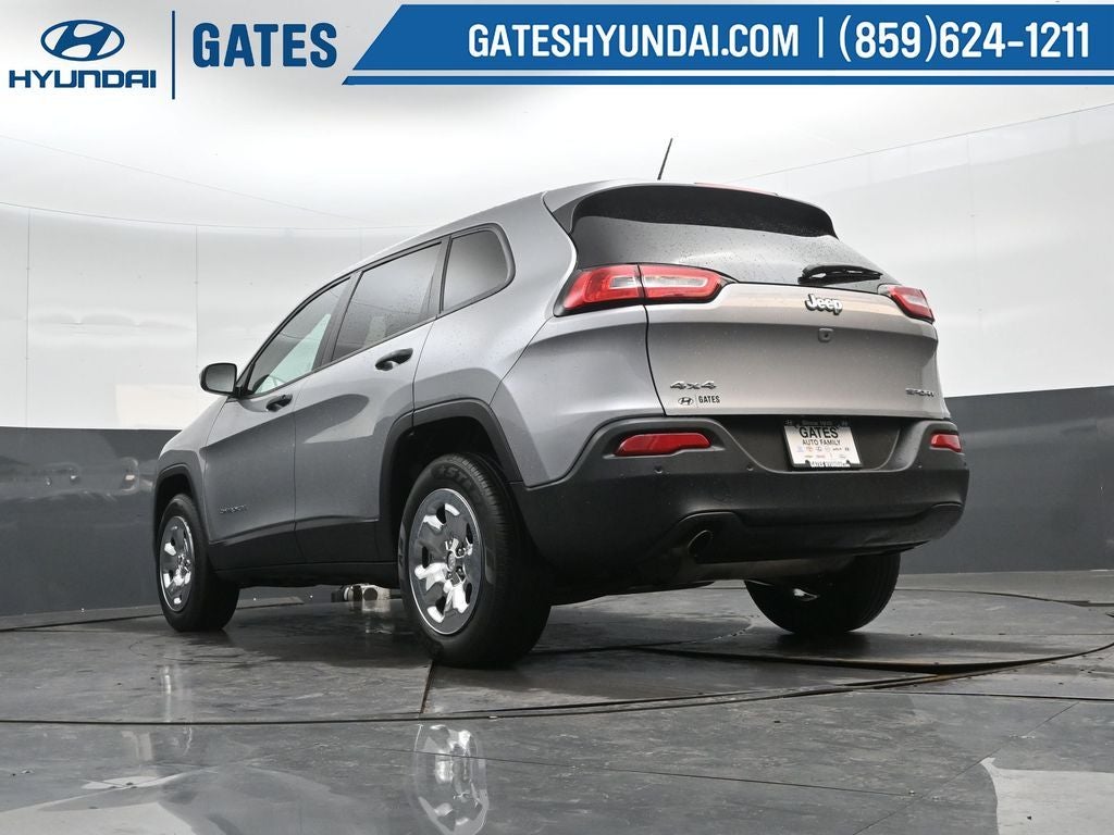 2017 Jeep Cherokee Sport