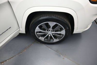2019 Jeep Cherokee Overland