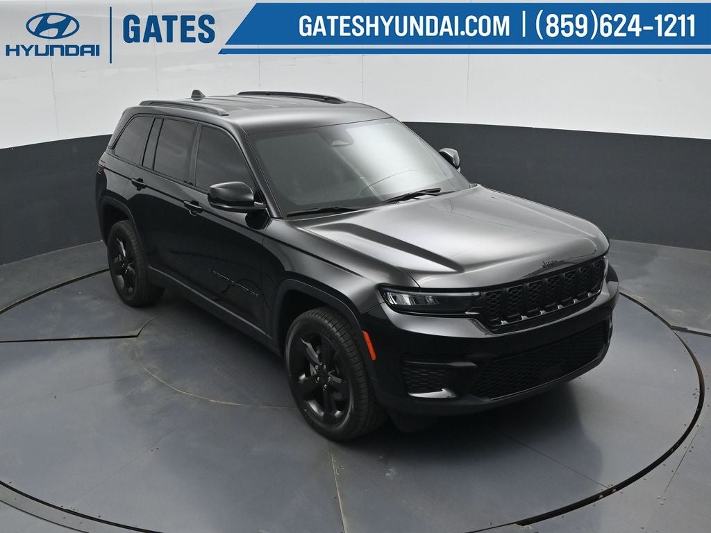 2023 Jeep Grand Cherokee Altitude