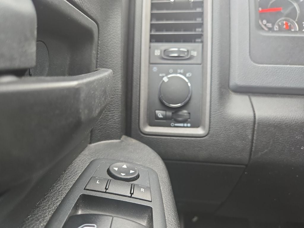 2019 RAM 1500 Classic Tradesman
