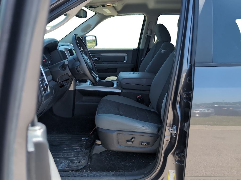 2018 RAM 1500 SLT