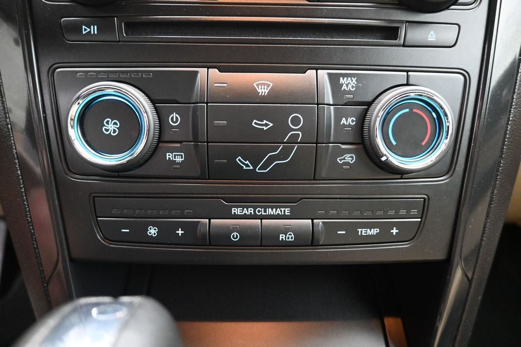 2017 Ford Explorer Base