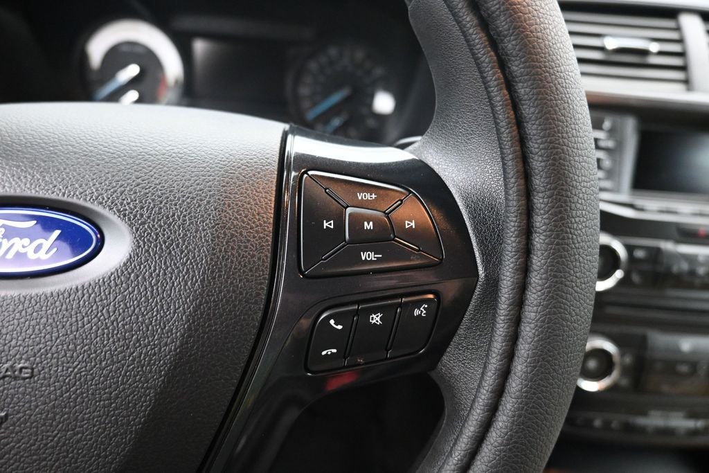 2017 Ford Explorer Base