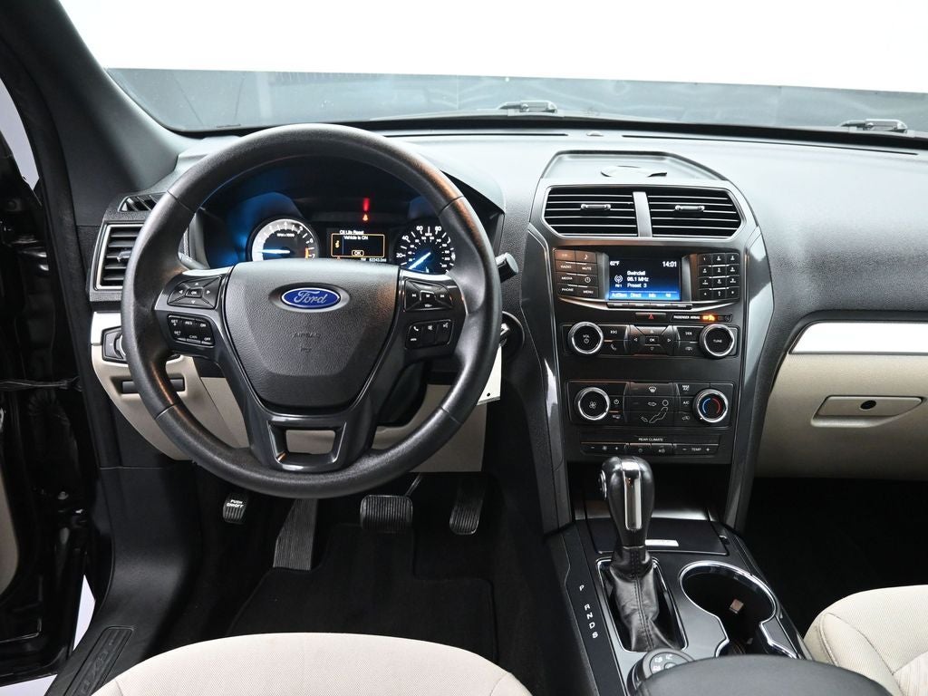 2018 Ford Explorer Base