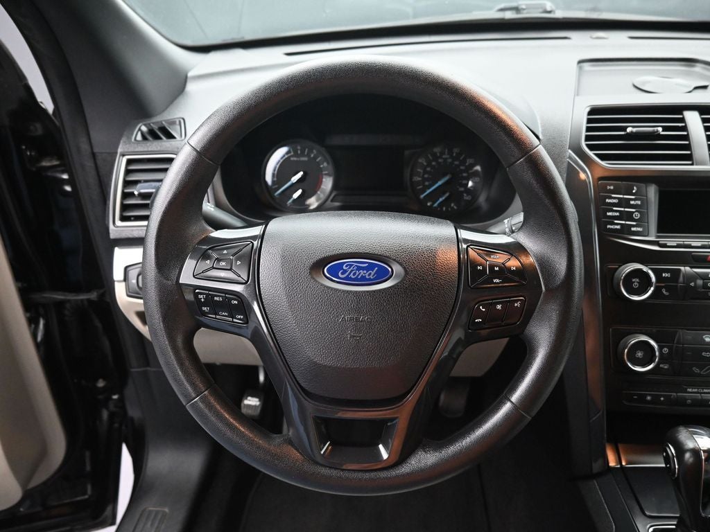 2018 Ford Explorer Base
