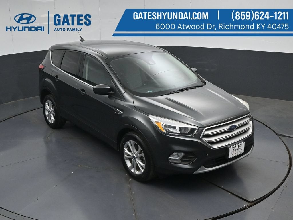 2019 Ford Escape SE