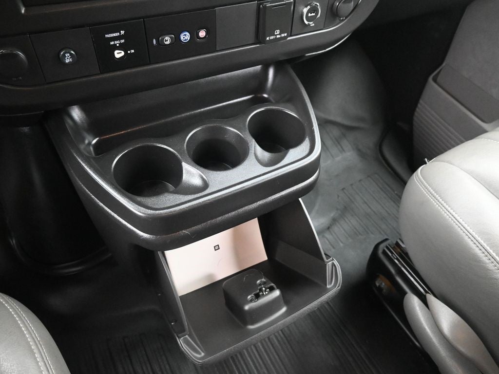 2017 Chevrolet Express 2500 LS Passenger