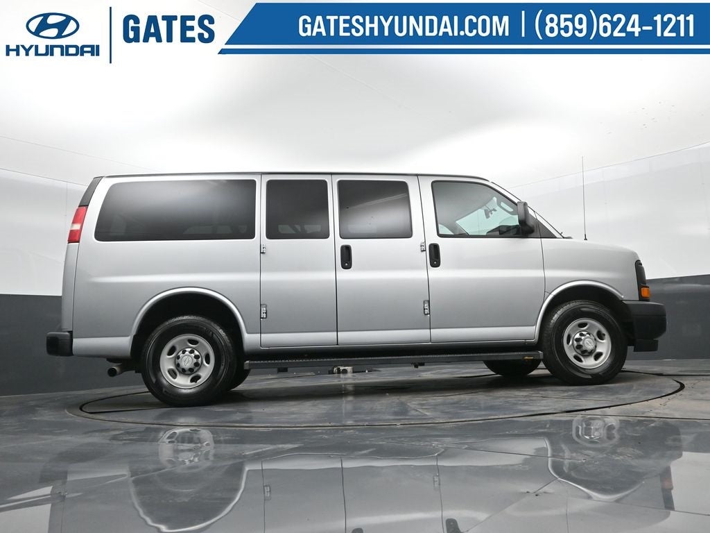 2017 Chevrolet Express 2500 LS Passenger