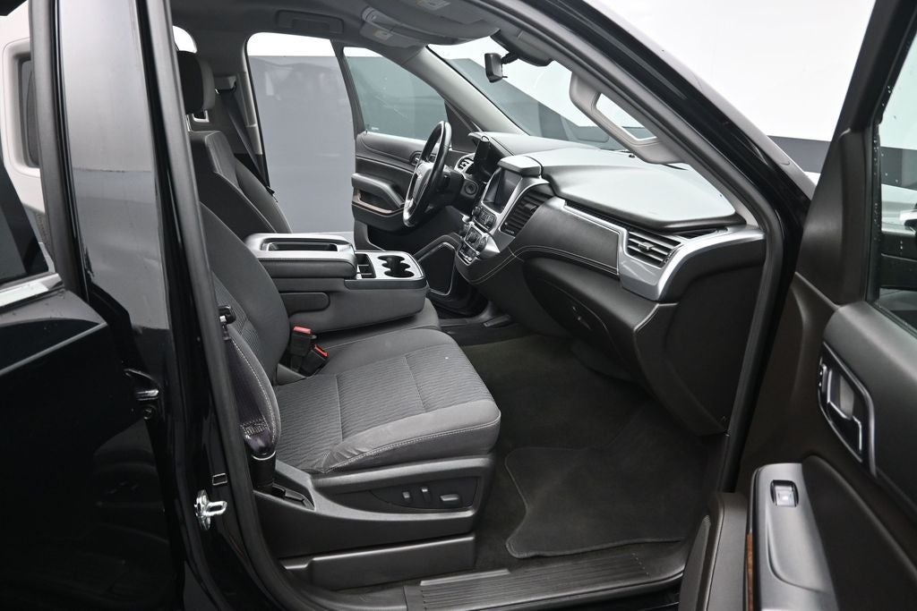 2017 Chevrolet Suburban LS