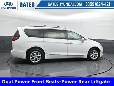 2017 Chrysler Pacifica Touring L Plus