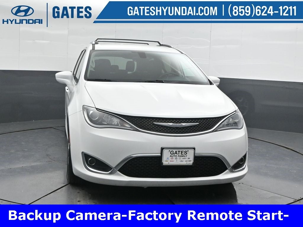 2017 Chrysler Pacifica Touring L Plus